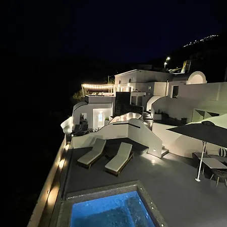 Solo Sole Santorini بيت للعطل *